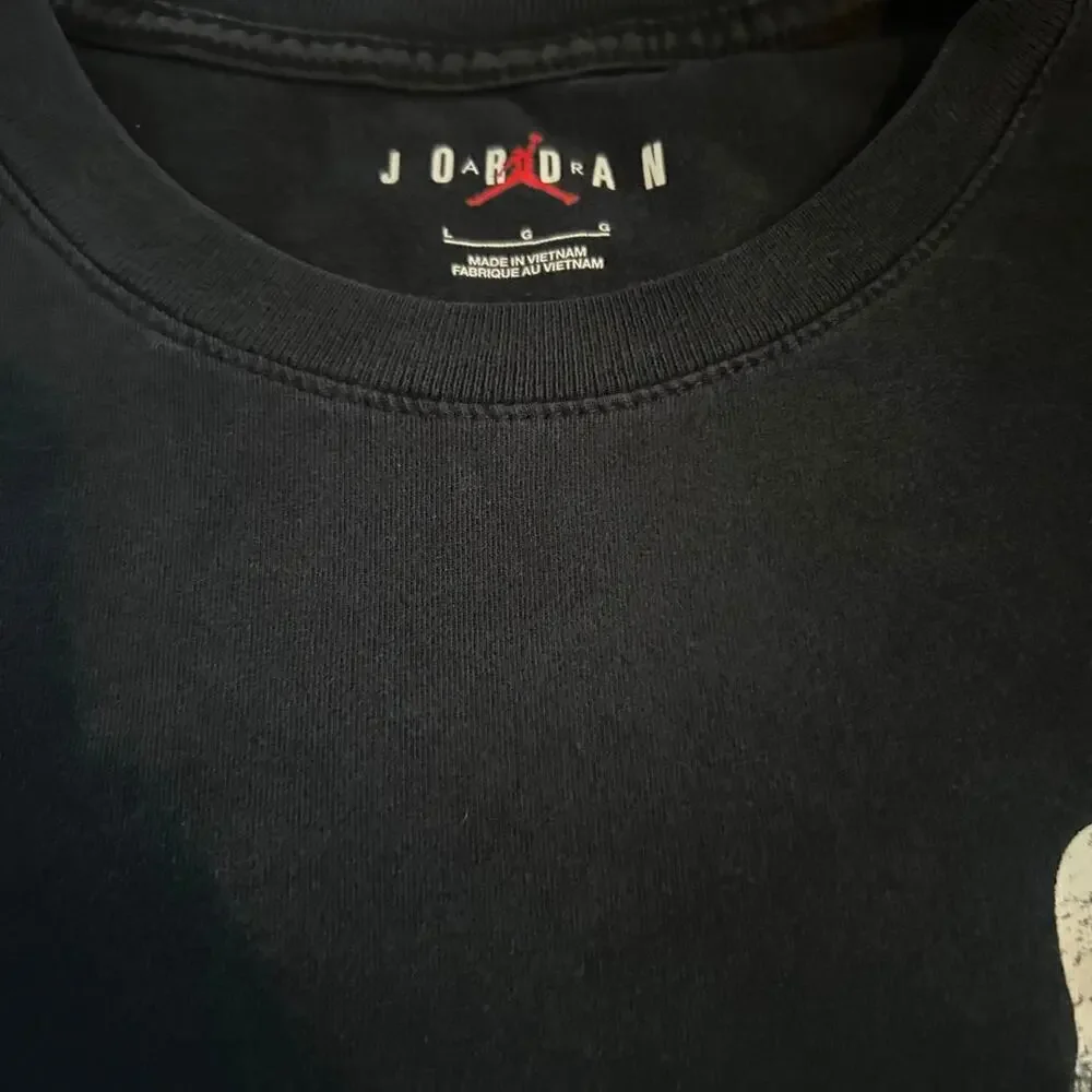 Jordan black tee